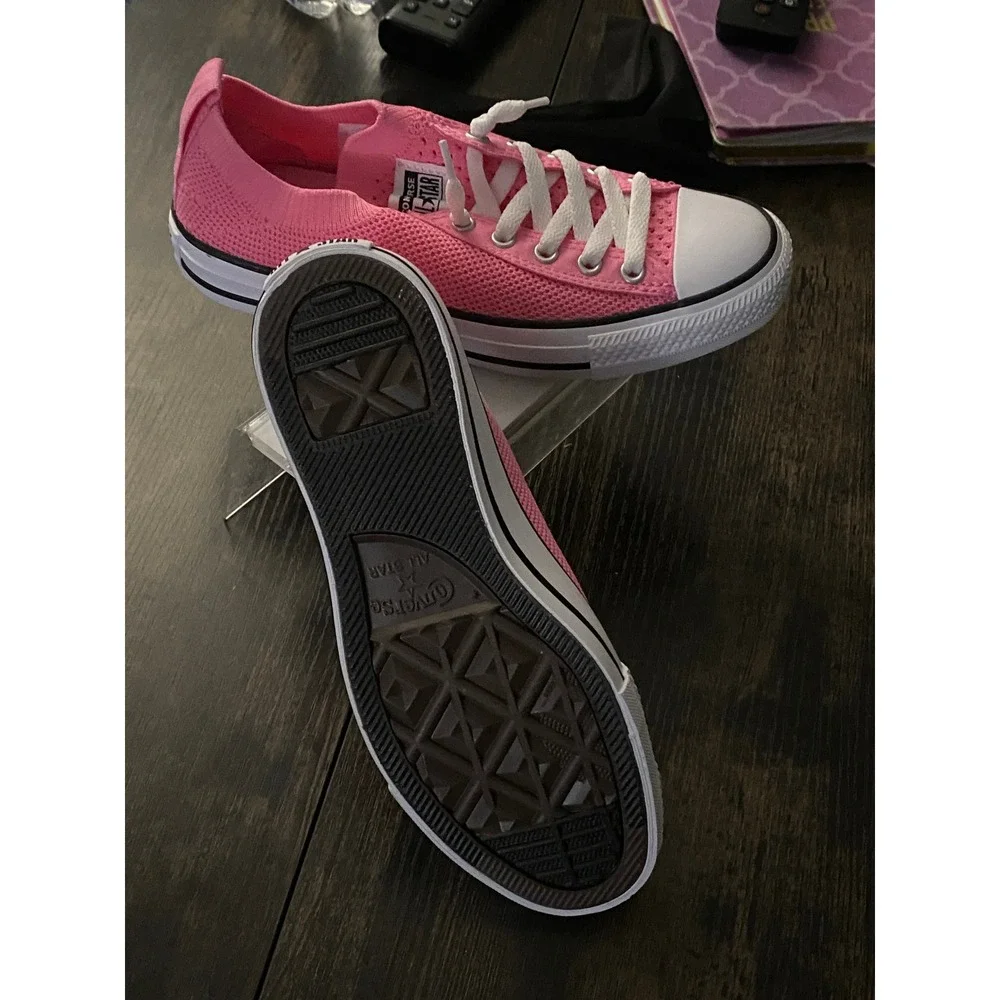 Big Girl Converse Chuck Taylor All Star Knit Slip-On Pink Size 4 New With Tags